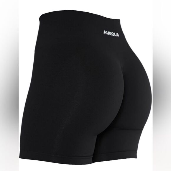 Aurola Black Seamless Shorts - Picture 1 of 5